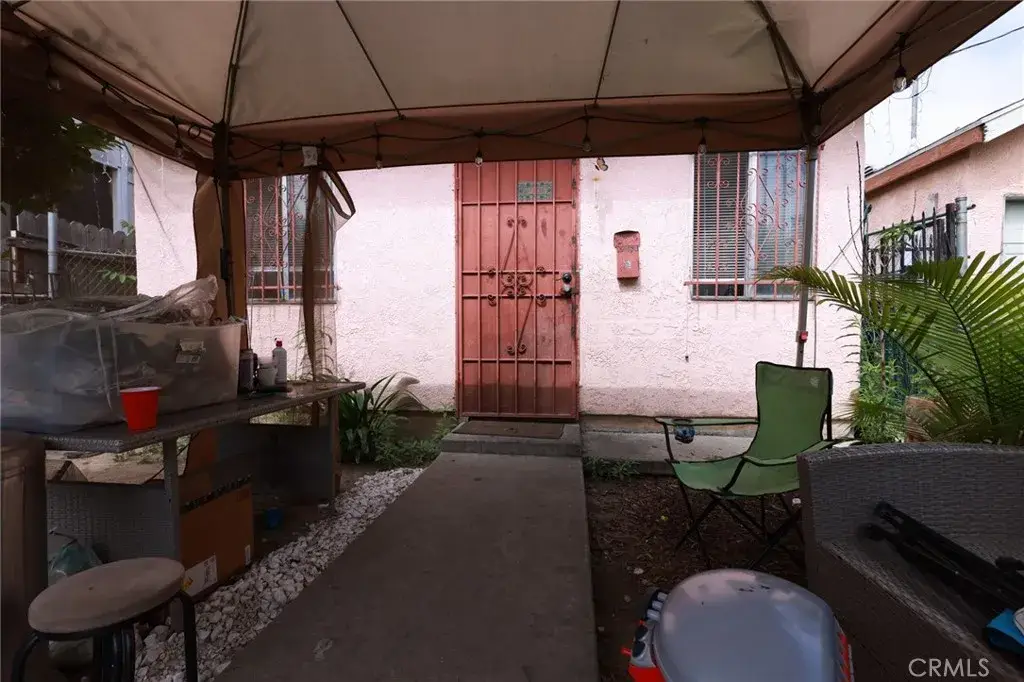 10323 Hickory, Los Angeles, CA 90002 - #1