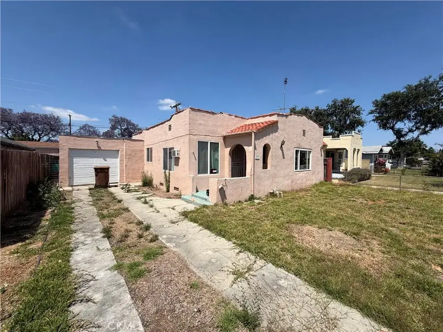 137 E Elm Avenue, Fullerton, CA 92832 - #2