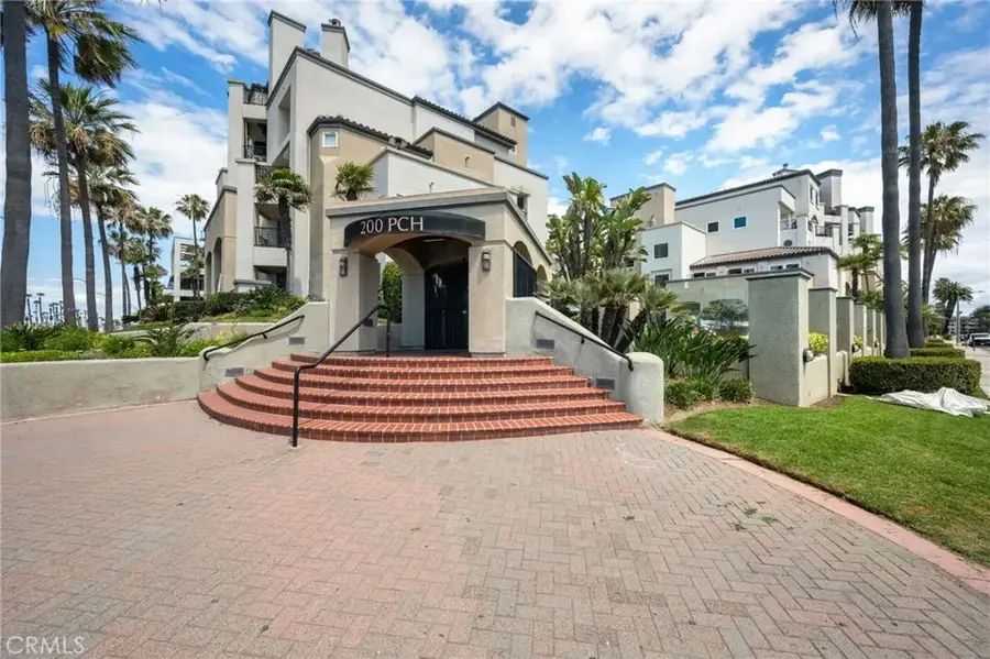 200 Pacific Coast #M-9, Huntington Beach, CA 92648 - #2