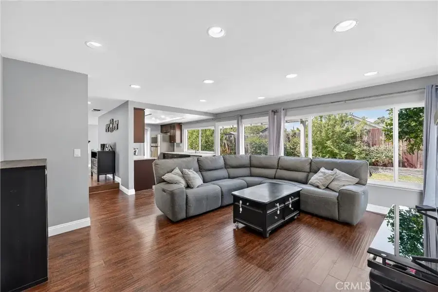 3631 Claremont, Irvine, CA 92614 - #3