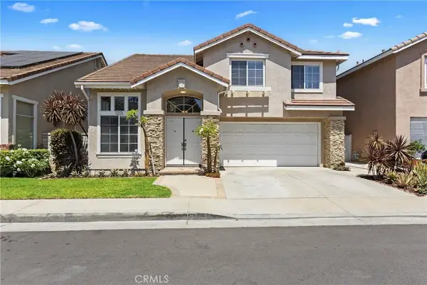 1213 E Sunflower, Orange, CA 92866