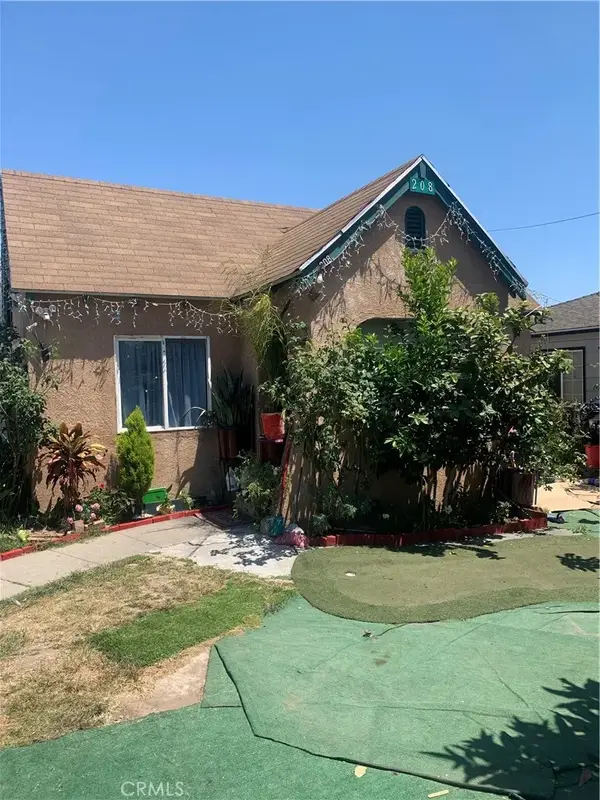 208 S Hillcrest, La Habra, CA 90631