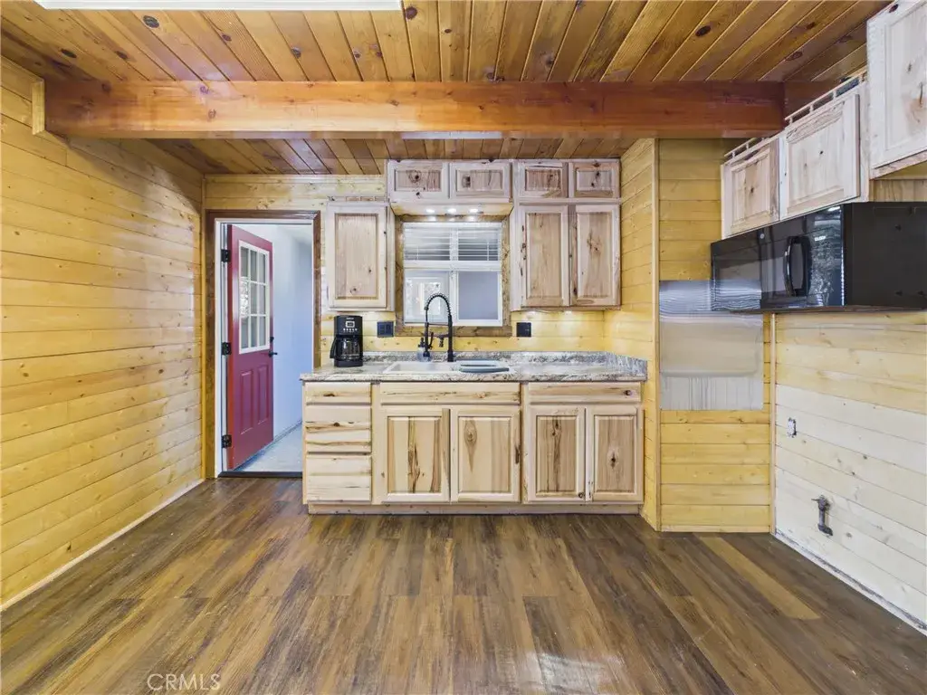 727 Elysian Boulevard, Big Bear City, CA 92314 - #1