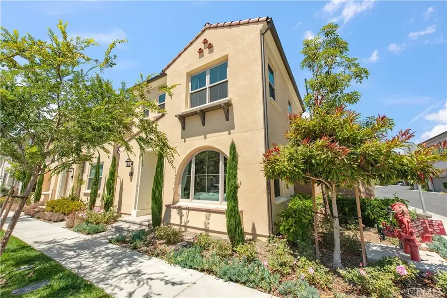 152 Sunnyside, Irvine, CA 92618 - #2