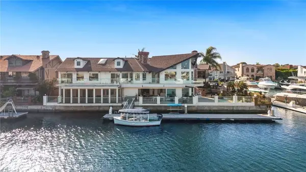 3701 Escapade, Huntington Beach, CA 92649