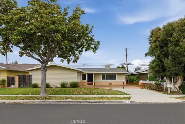 254 Bucknell Road, Costa Mesa, CA 92626