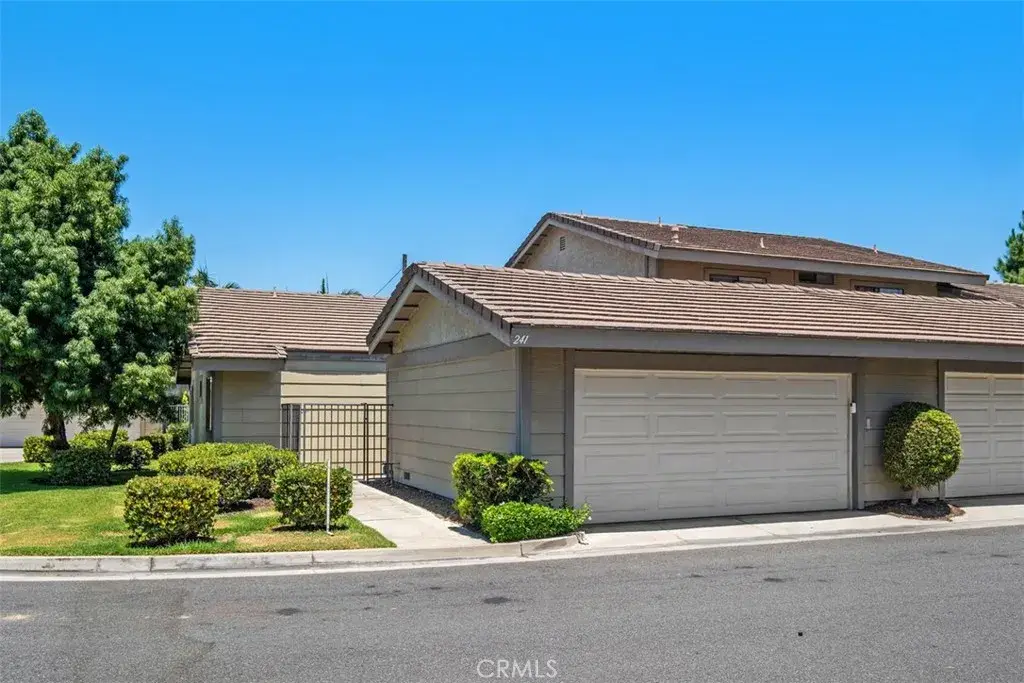 241 E Ponderosa Lane, Anaheim, CA 92802 - #1