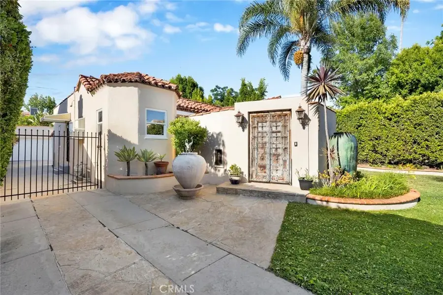 11301 Blix, West Toluca Lake, CA 91602 - #3