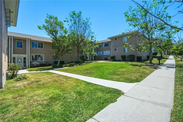 4076 Hillcrest Drive #A, Los Angeles, CA 90008