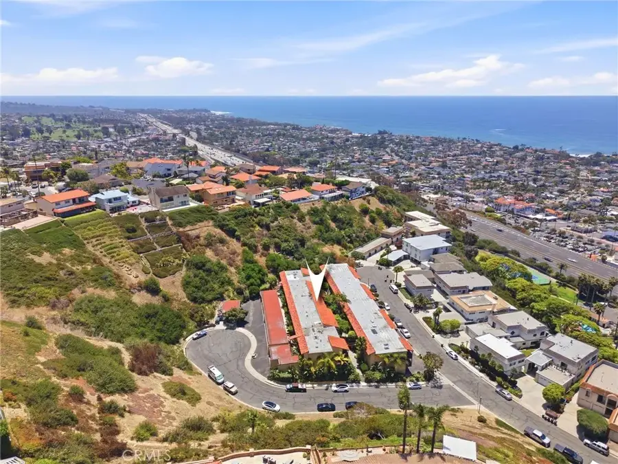214 Via Robina #4, San Clemente, CA 92672 - #3