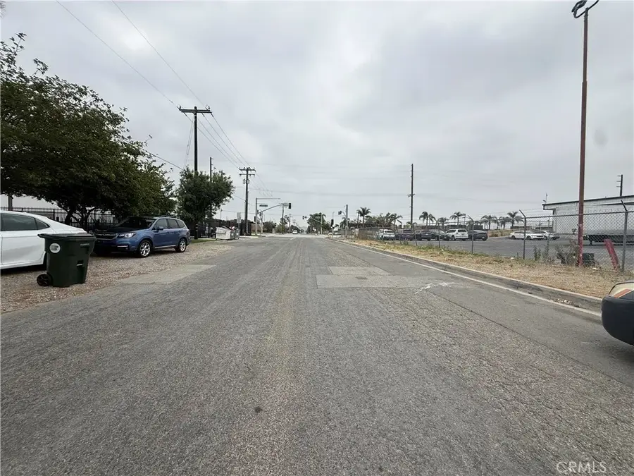 10453 Calabash, Fontana, CA 92337 - #3