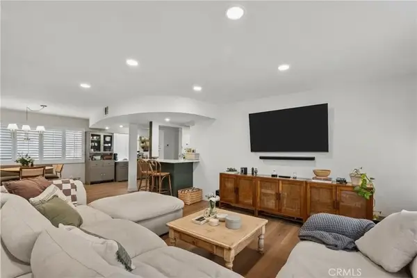4445 Cartwright Avenue #212, Toluca Lake, CA 91602