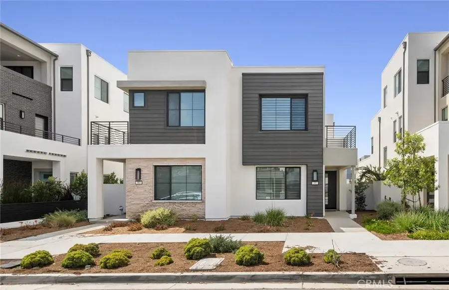 305 Novel, Irvine, CA 92618 - #2