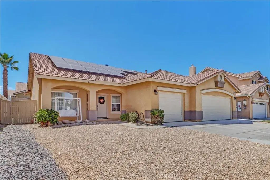 12660 Table Rock, Victorville, CA 92392 - #1