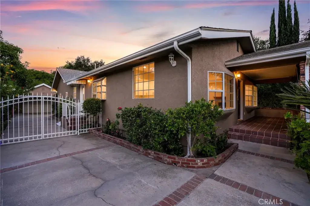 156 S Berkeley Avenue, Pasadena, CA 91107 - #1