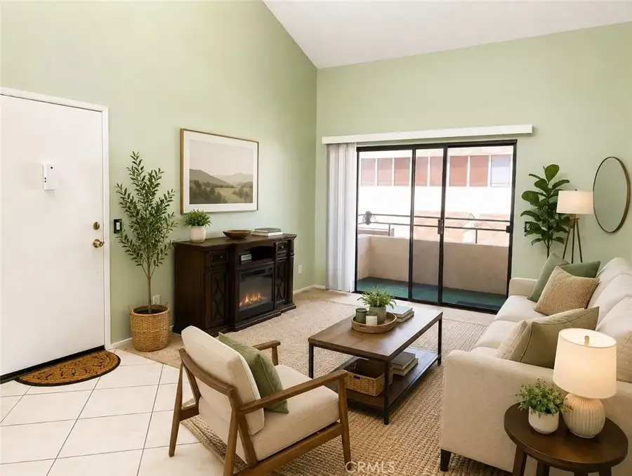27236 Luther Drive #702, Canyon Country, CA 91351 - #2