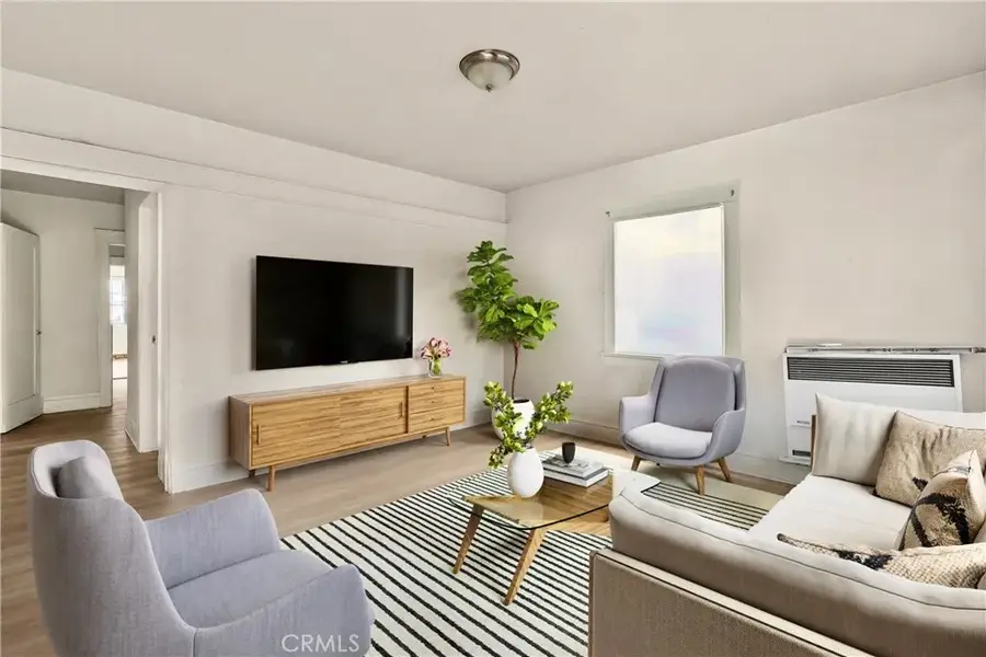 508 W 10th, Long Beach, CA 90813 - #2