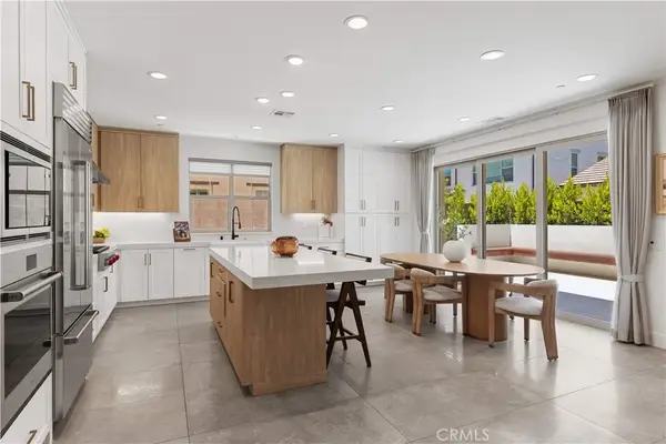 149 Somera, Irvine, CA 92602