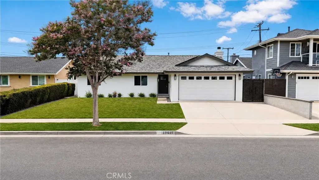 19611 Trident, Huntington Beach, CA 92646 - #1