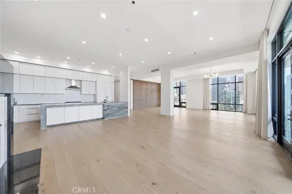 1111 S Grand Avenue #PH 5, Los Angeles, CA 90015