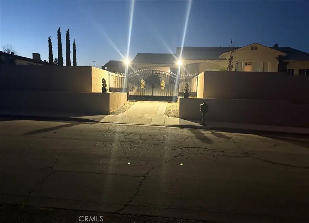 16192 Molino, Victorville, CA 92395 - #1
