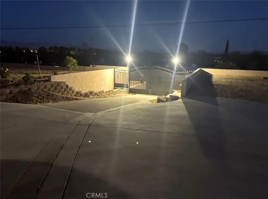 16192 Molino, Victorville, CA 92395 - #3