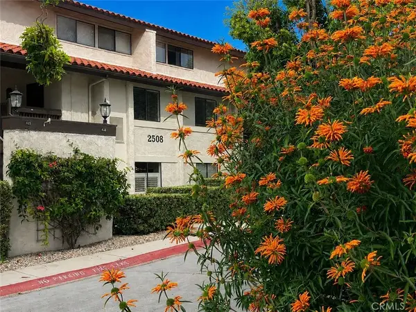 2508 Navarra #414, Carlsbad, CA 92009