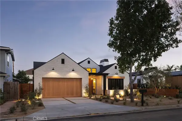 2558 Westminster, Costa Mesa, CA 92627