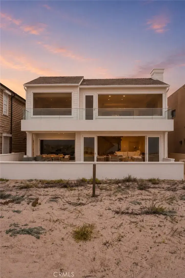 1554 E Oceanfront, Newport Beach, CA 92661 - #1