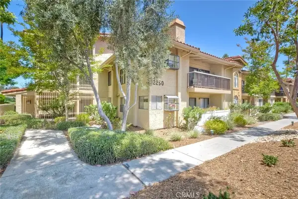12250 Corte Sabio #2210, San Diego, CA 92128
