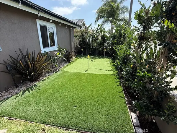 9111 Ellsworth, Huntington Beach, CA 92646
