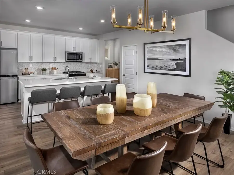 2043 Grapefruit Street, Redlands, CA 92374 - #2