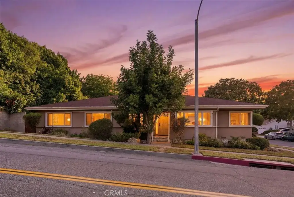 4715 Presidio, View Park Windsor Hills, CA 90043 - #1