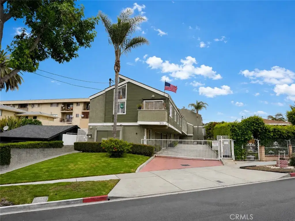 313 E Hyde Park #5, Inglewood, CA 90302 - #1
