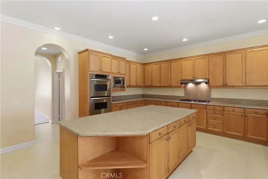 16861 Ridge Cliff Drive, Riverside, CA 92503 - #2