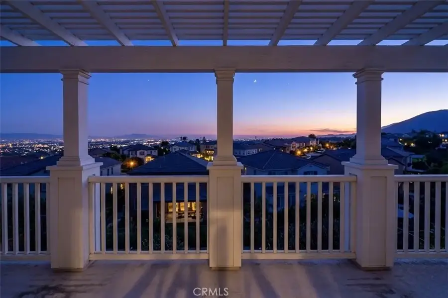 636 Boxwood Ln, Azusa, CA 91702 - #2