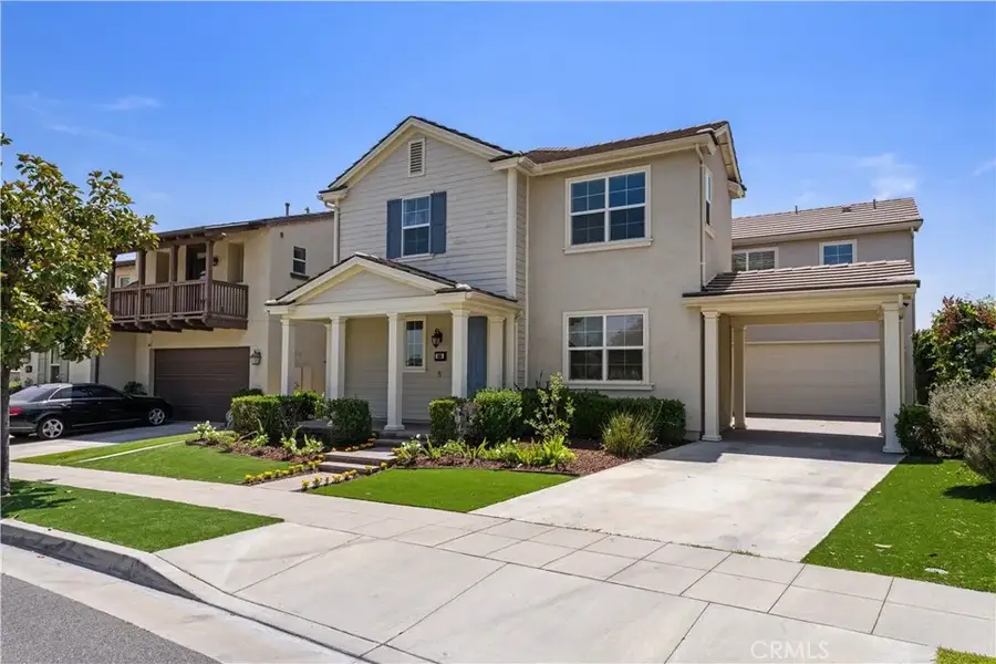 636 Boxwood Ln, Azusa, CA 91702 - #3