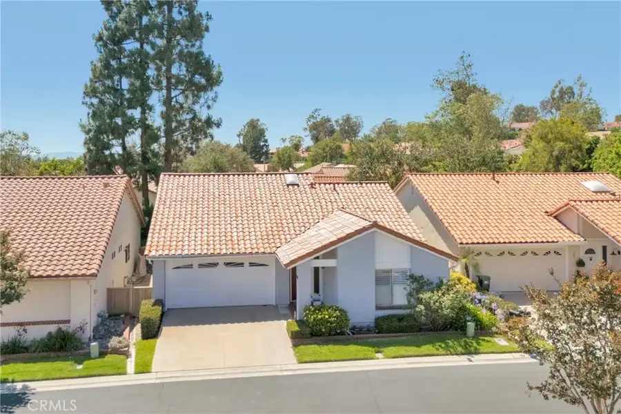 28013 Espinoza, Mission Viejo, CA 92692 - #2