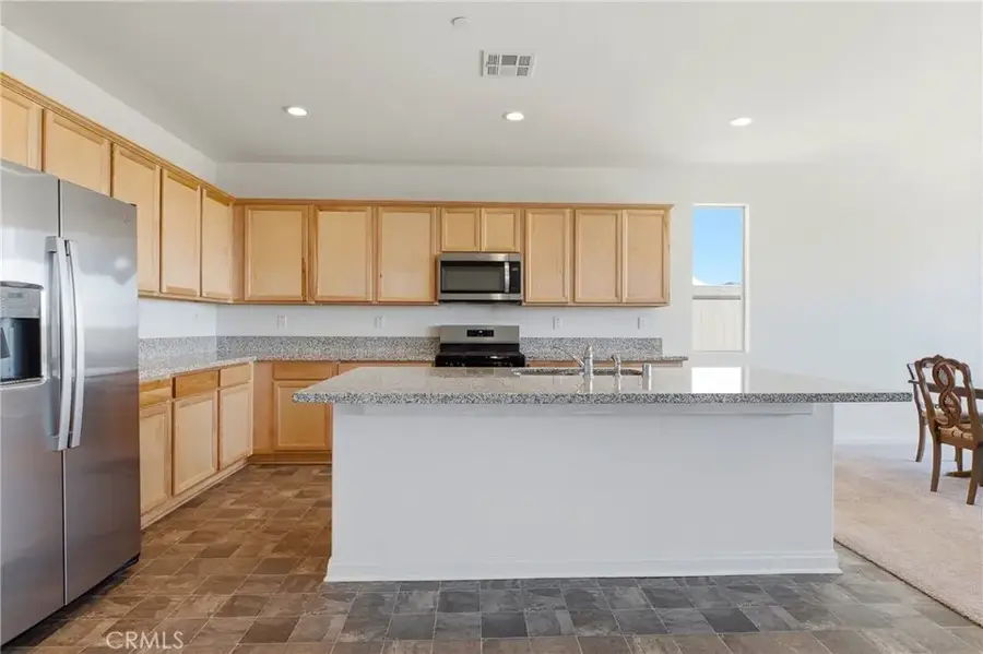 711 Ballesteros, Perris, CA 92571 - #2