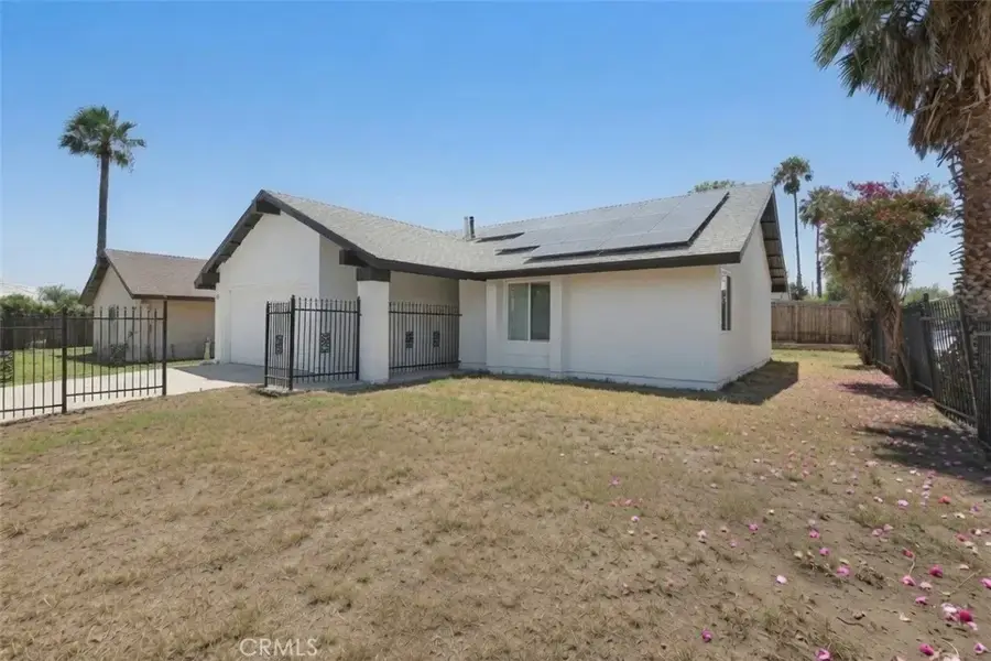3294 Roberds, San Bernardino, CA 92405 - #3