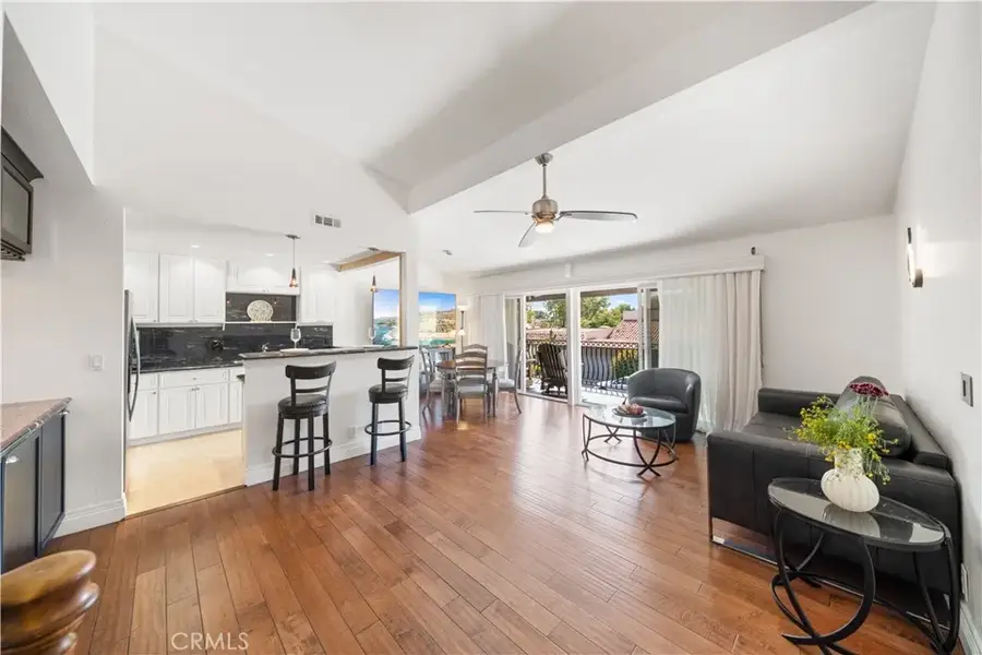 2326 Vista Hogar, Newport Beach, CA 92660 - #2