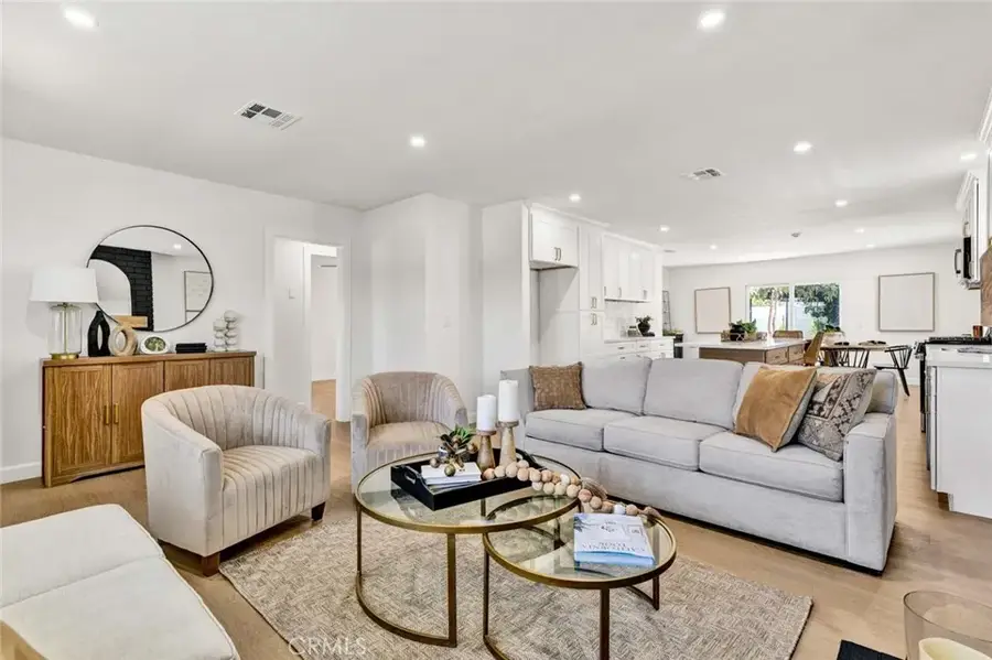 1800 E Mayfair, Orange, CA 92867 - #3