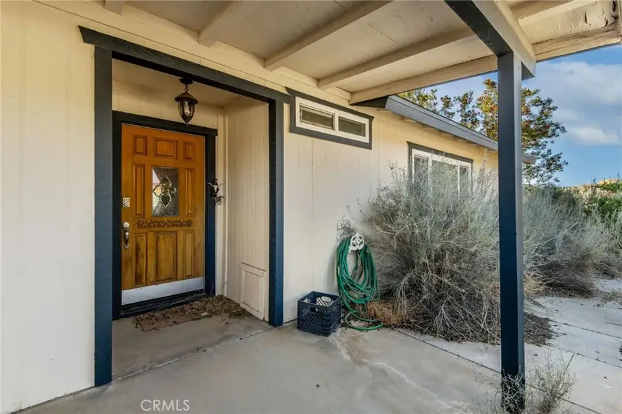 8623 Gobi Road, Phelan, CA 92371 - #3