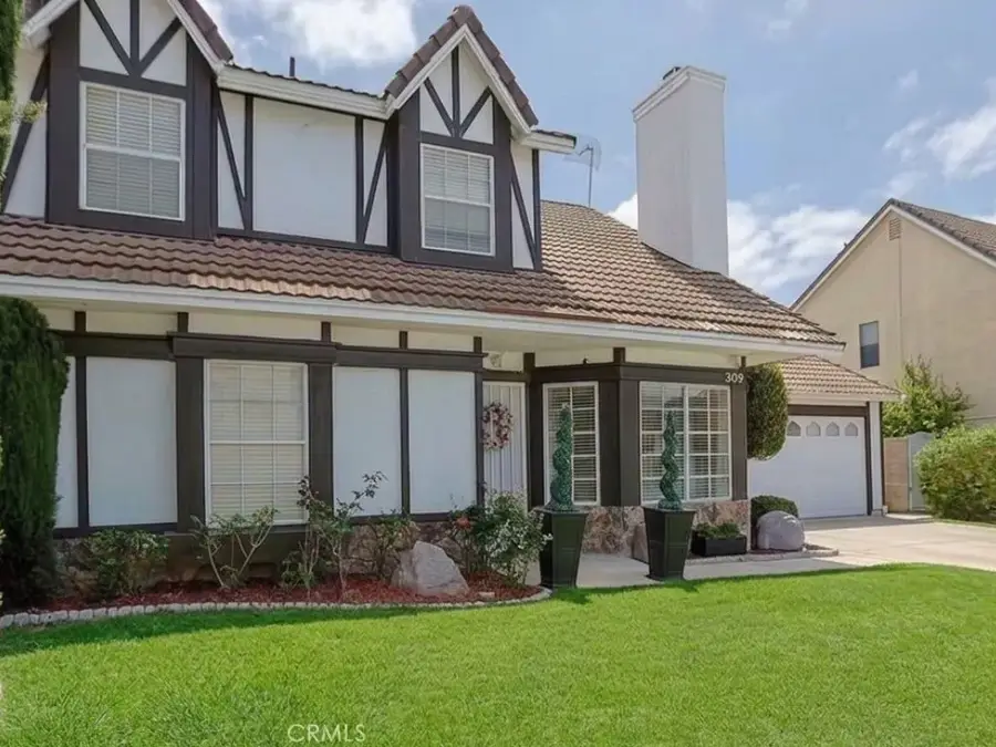 309 Burlington, Santa Ana, CA 92704 - #2