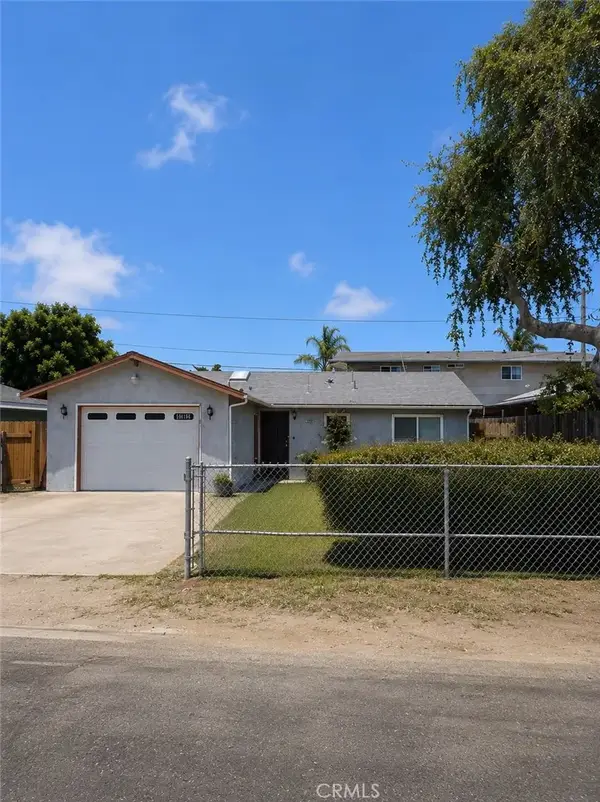 2285 La Verne, Oceano, CA 93445
