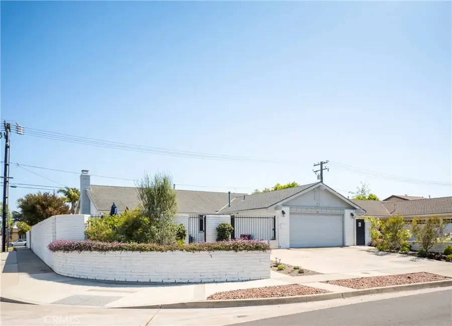 6302 Vatcher, Huntington Beach, CA 92647 - #2