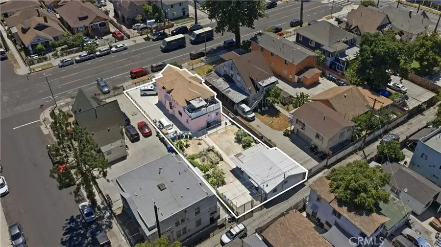 927 E 28th St, Los Angeles, CA 90011 - #2