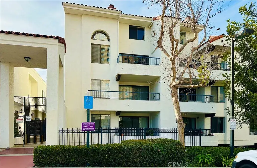 3525 Lebon Drive #204, San Diego, CA 92122 - #1