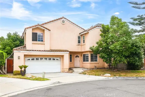 5108 W Napali, Santa Ana, CA 92704
