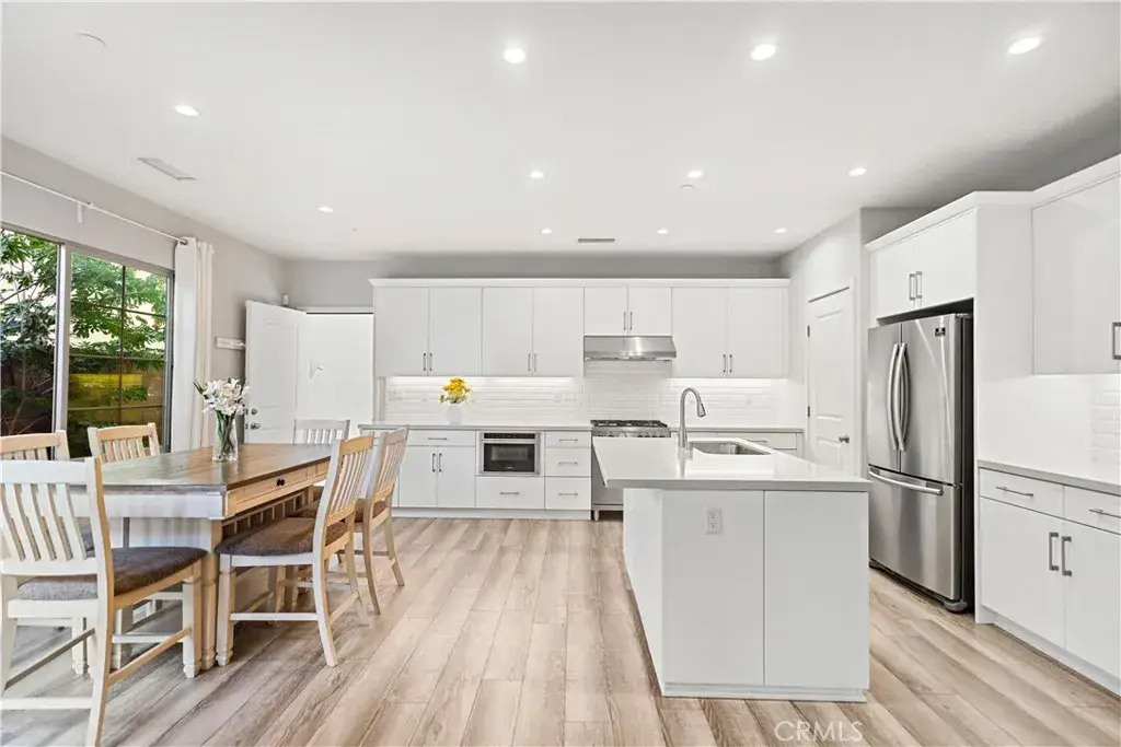 135 Messenger, Irvine, CA 92618 - #1